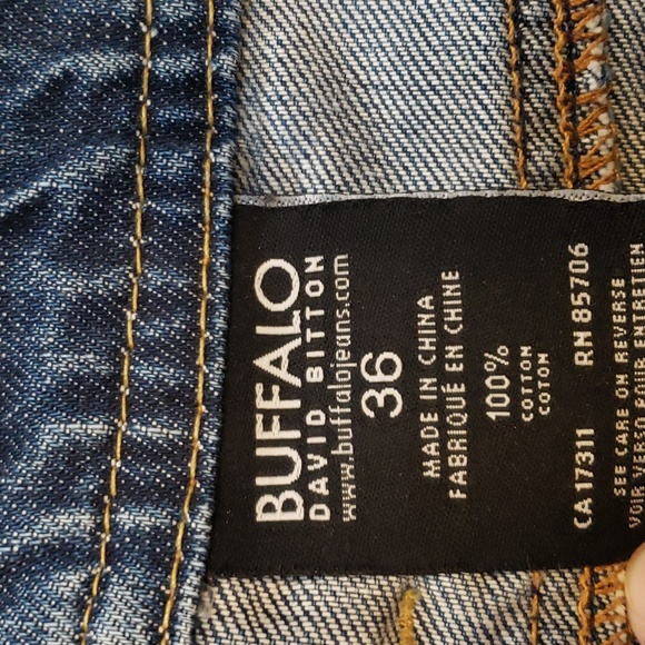 Blue Distressed Denim by Buffalo * EVAN Style * - Picture 9 of 10